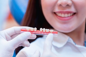What Are the Options for Tooth Replacement? 